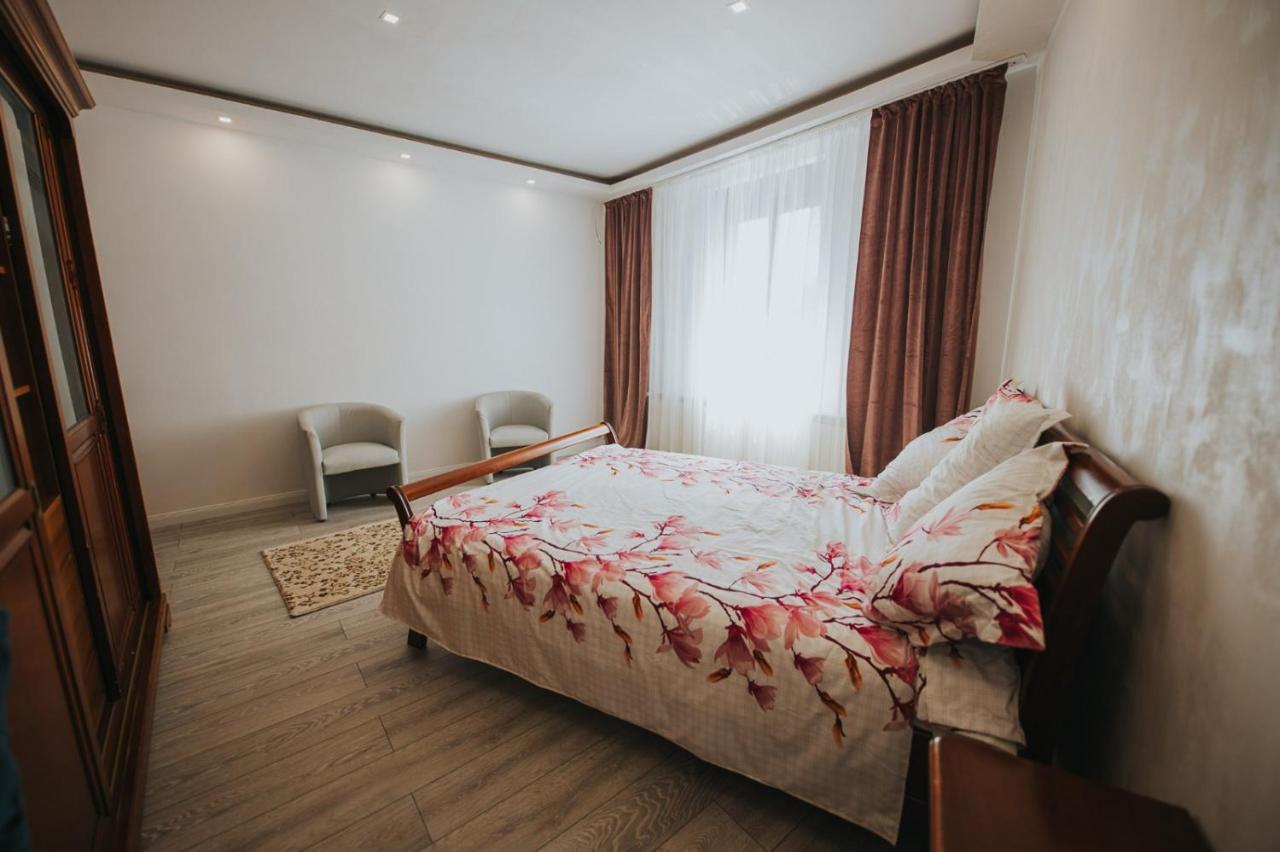 Endlich Zuhause Hotel Сибиу Екстериор снимка